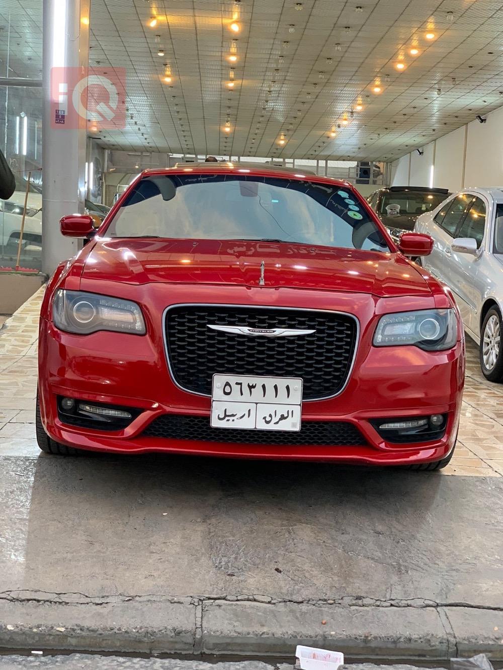 كرايسلر 300